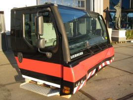 Liebherr LTM 1750-9.1 lower cab