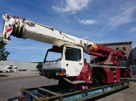 Liebherr LTM 1040-2.1