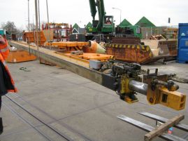 Liebherr LTM 1090/2 tel cylinder