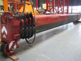 Liebherr LTM 1080/1 boom