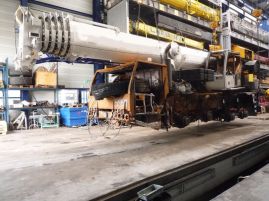 Liebherr LTM 1070-4.2 for parts